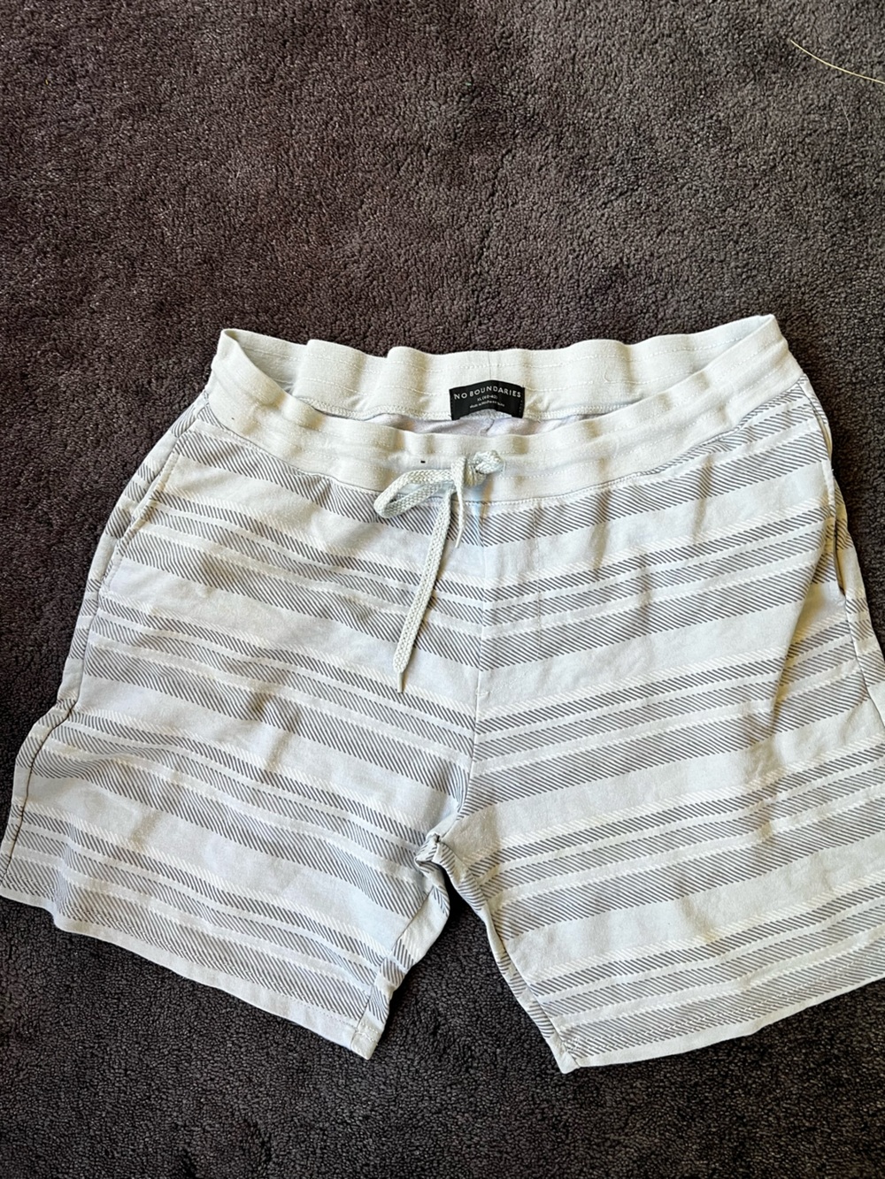 No Boundaries Light Gray and White Striped Men’s Shorts